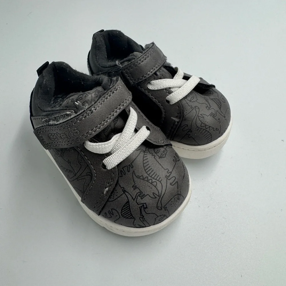 Carter's Toddler Boys Size 3M Dark Gray Dinosaur Print Baby Shoes Sneakers Walk
